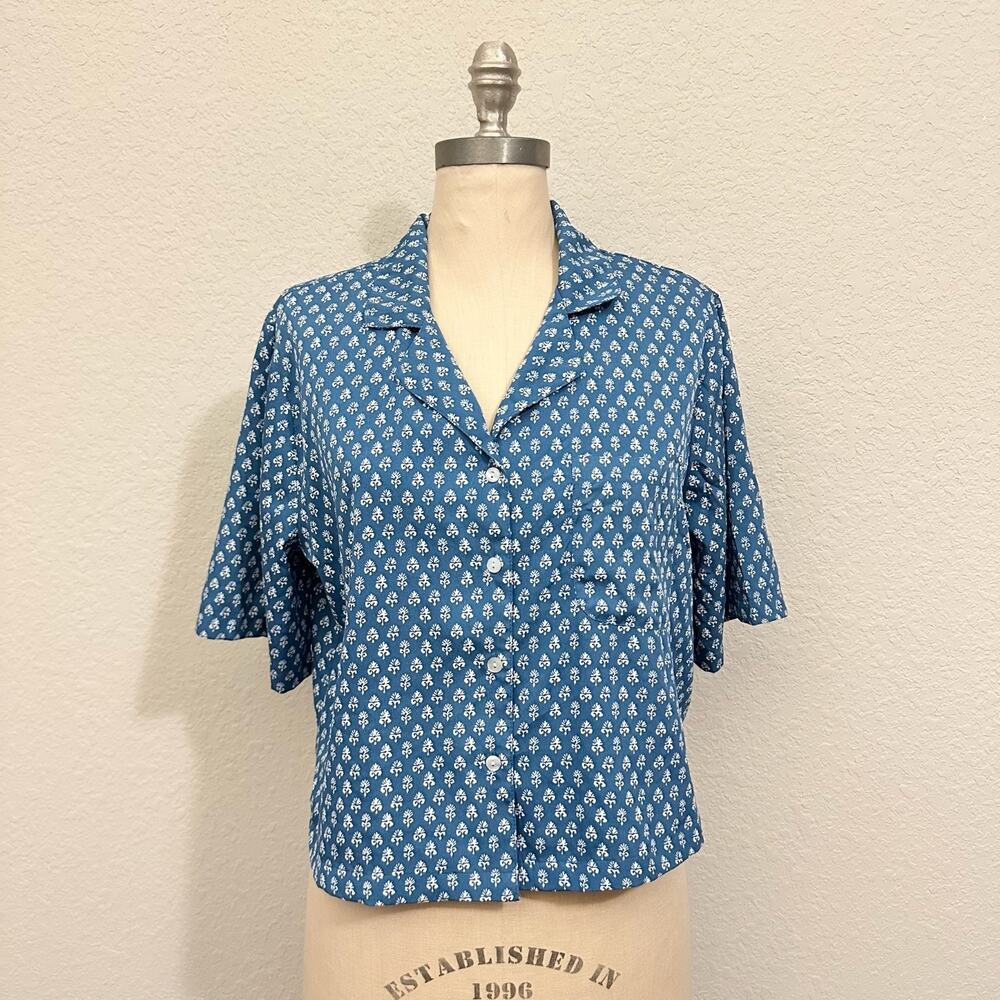 HAUTE HIPPIE Pajama Shirt Blue All Over Print Button Up SS Cropped